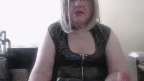 Cynthia Pvc lips online show from 06-18-26, 01:37