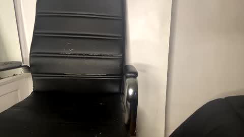 Snapshot of kingxjune chatting on 11-07-25, 03:50 DJ online show from 11-07-25, 03:50