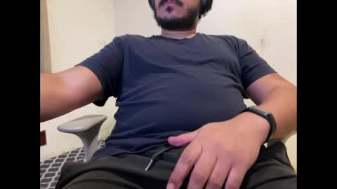 kinkister online show from 10-31-25, 02:56