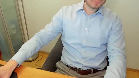 Snapshot of kinksubbydubby chatting on 03-25-26, 05:19 kinksubbydubby online show from 03-25-26, 05:19