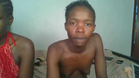 kinky_aria online show from 10-24-25, 05:48