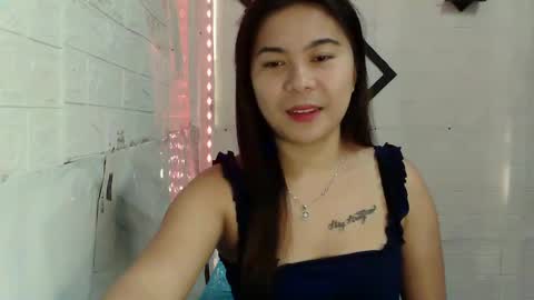 Snapshot of kinky_gurl69 chatting on 12-12-24, 12:27 mary online show from 12-12-24, 12:27