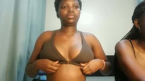 Lola online show from 12-17-25, 09:48