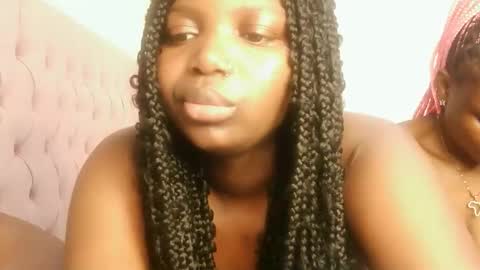 Lola online show from 03-06-26, 07:38