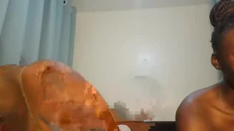 Lola online show from 10-01-25, 06:58