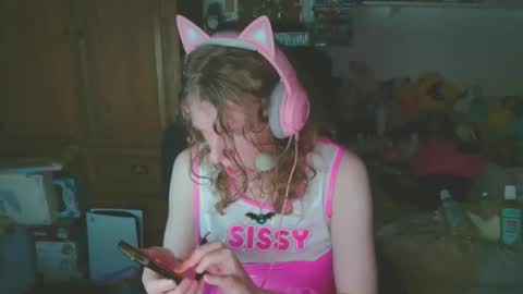 kinky_miku online show from 11-21-25, 01:26