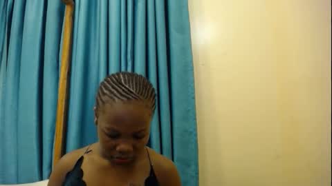 Snapshot of kinky_pixie chatting on 10-10-25, 04:50 Pixie online show from 10-10-25, 04:50