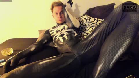 Snapshot of kinky_spidey chatting on 12-01-24, 05:57 kinky_spidey online show from 12-01-24, 05:57