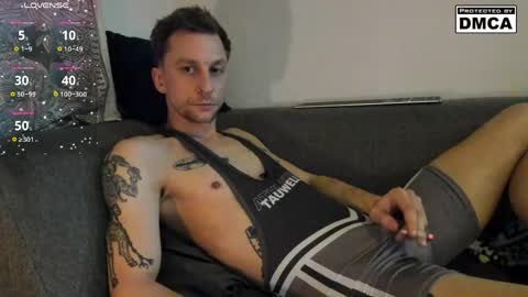 kinky_spidey online show from 05-03-26, 06:19