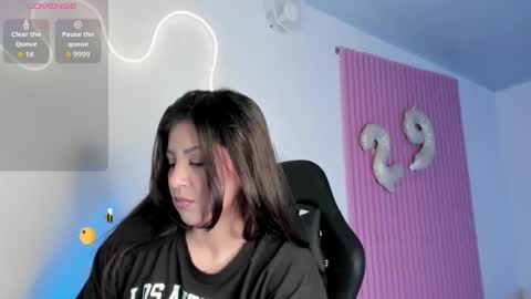 Snapshot of kinky_yeyns chatting on 10-08-25, 12:30 kinky yeyns online show from 10-08-25, 12:30