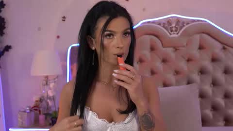 kinkyamelie online show from 01-15-26, 05:49