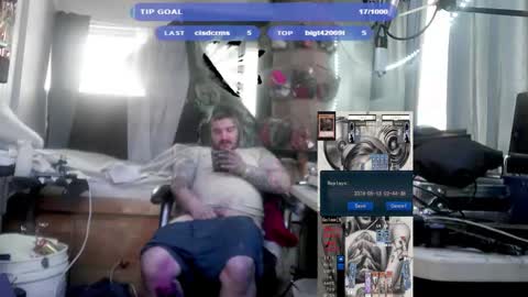 Snapshot of kinkybiguy14 chatting on 12-05-25, 01:09 Kinky Cassie online show from 12-05-25, 01:09