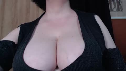 Snapshot of kinkyblacky chatting on 05-05-26, 09:56 MistressBlacky online show from 05-05-26, 09:56