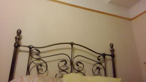 Snapshot of kinkybouts chatting on 10-16-25, 04:46 Kinky Boots x online show from 10-16-25, 04:46