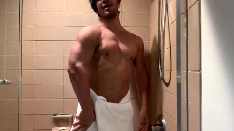kinkybuffboy online show from 11-26-25, 05:36
