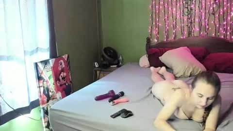 Snapshot of kinkycouple1223 chatting on 03-05-26, 06:26 kinkycouple1223 online show from 03-05-26, 06:26