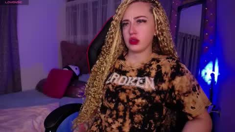  Sara  online show from 02-19-25, 04:23