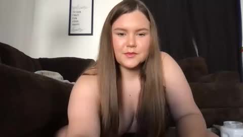 Snapshot of kinkykelly125 chatting on 10-28-25, 07:05 kinkykelly125 online show from 10-28-25, 07:05