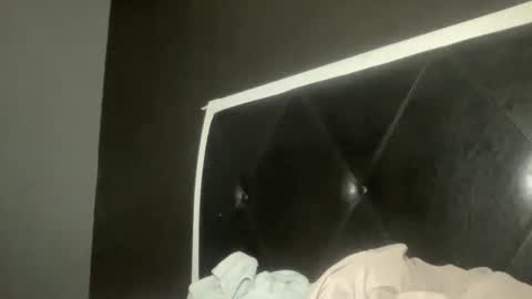 Snapshot of kinkykittee chatting on 02-10-25, 06:53 Bunniii online show from 02-10-25, 06:53