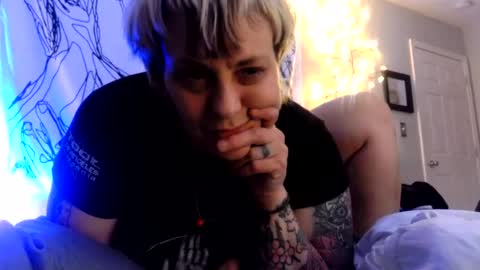 Kinky Pinky online show from 02-11-25, 07:54