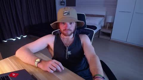 Kenny online show from 03-20-26, 05:34