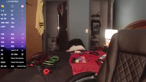 Snapshot of kinkywolf87 chatting on 03-23-26, 06:12 kinkywolf87 online show from 03-23-26, 06:12