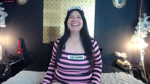 kinkyy_mom online show from 10-20-25, 02:06