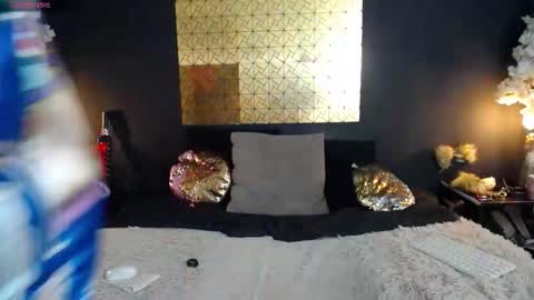 kinkyy_mom online show from 10-31-25, 04:30