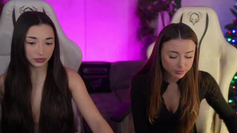 Sweet girls online show from 12-19-25, 09:27