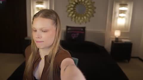 Sweet girls online show from 06-13-26, 08:34