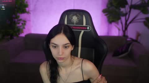 Sweet girls online show from 06-16-26, 06:49