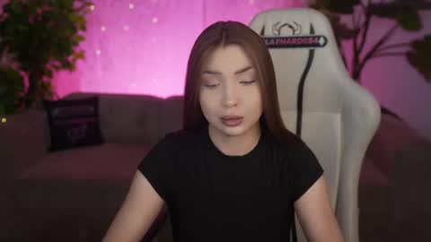 Snapshot of kira0541 chatting on 06-30-26, 07:53 Sweet girls online show from 06-30-26, 07:53