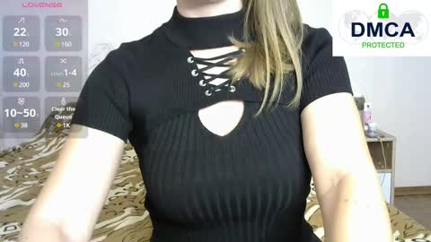 Kira online show from 02-04-25, 01:16