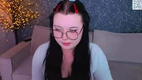 kira online show from 05-05-26, 08:55
