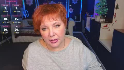 Kira Kennet online show from 12-19-25, 01:18