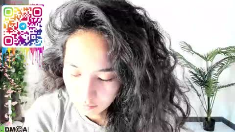 Aura online show from 09-11-25, 03:50