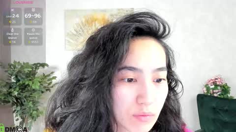 Aura online show from 01-14-26, 03:34