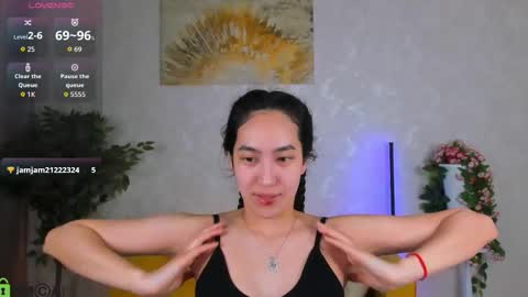 Aura online show from 02-05-26, 12:15