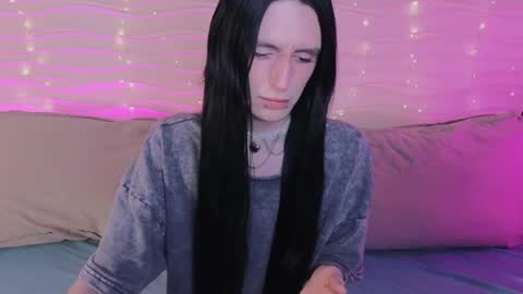 Snapshot of kira_long chatting on 03-24-26, 05:34 MADI online show from 03-24-26, 05:34