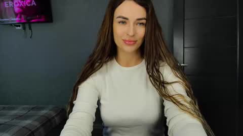 Snapshot of kira_love1 chatting on 04-22-26, 08:17 Kira love1 online show from 04-22-26, 08:17