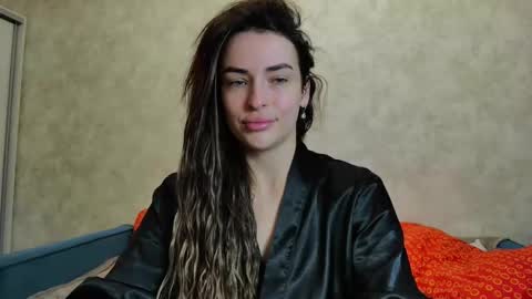Snapshot of kira_love1 chatting on 04-28-26, 05:45 Kira love1 online show from 04-28-26, 05:45