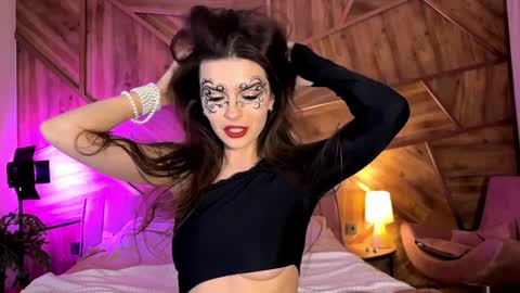 Kira and friends online show from 01-04-25, 05:47