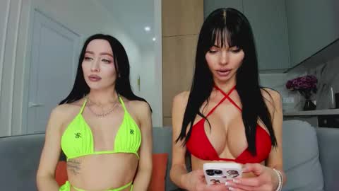 Kira and friends online show from 09-27-25, 04:12