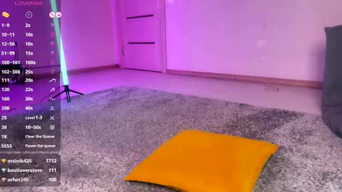 Kira online show from 03-11-25, 08:30