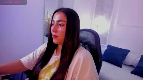 Snapshot of kira_villan chatting on 05-27-26, 12:57 K I R A online show from 05-27-26, 12:57