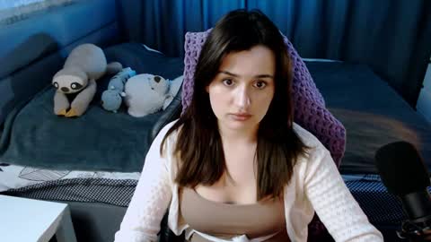 Snapshot of kira_yammy chatting on 02-06-25, 02:15 Kira  follow me  online show from 02-06-25, 02:15