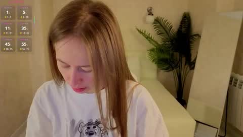 Bella online show from 03-24-26, 01:32