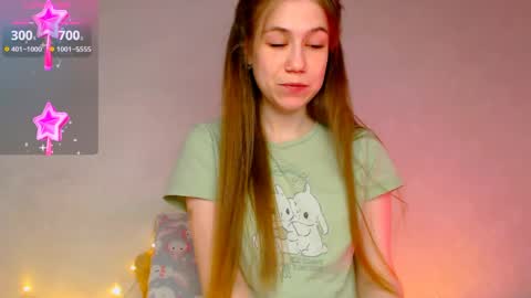 Snapshot of kiracozy chatting on 03-18-26, 03:31 Kira online show from 03-18-26, 03:31
