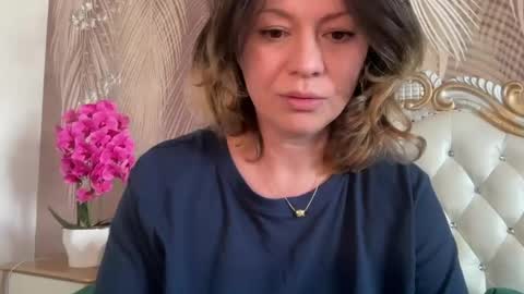 KiraDivine online show from 05-07-26, 12:54
