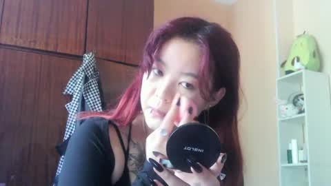 Snapshot of kiradrip chatting on 04-14-26, 09:15 Kira online show from 04-14-26, 09:15